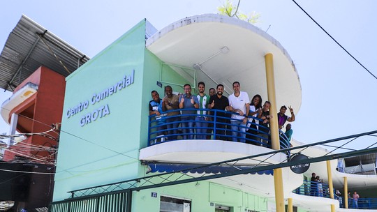 Centro Comercial da Grota é revitalizado no Complexo do Alemão Centro Comercial da Grota é revitalizado no Complexo do Alemão